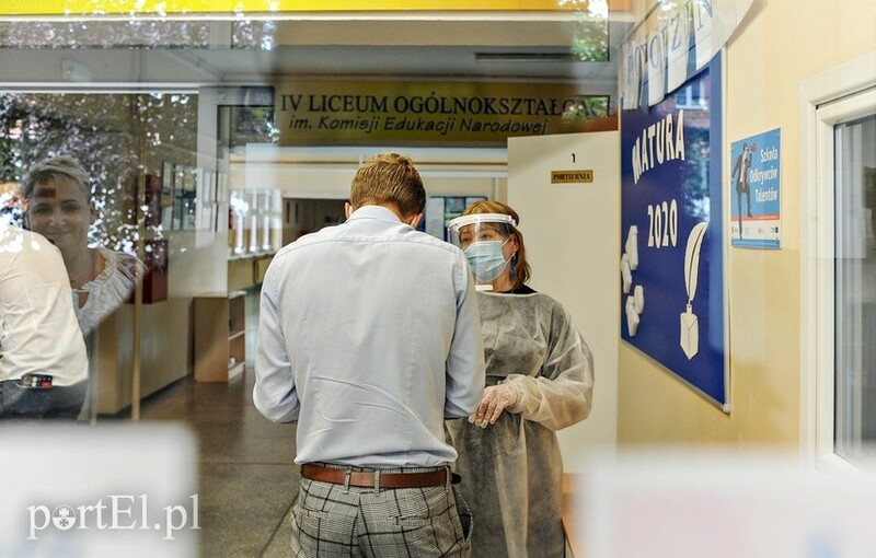 Elbląg, Wejście na tegoroczne egzaminy maturalne w IV LO Elbląg, Wejście na tegoroczne egzaminy maturalne w IV LO