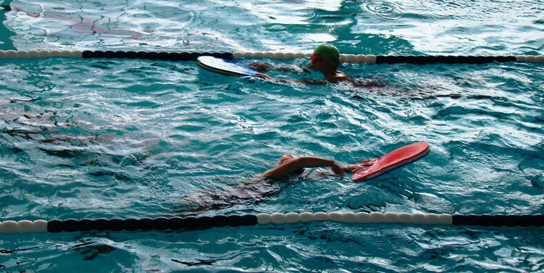 Nauka pływania dla dorosłych. Od czego zacząć?