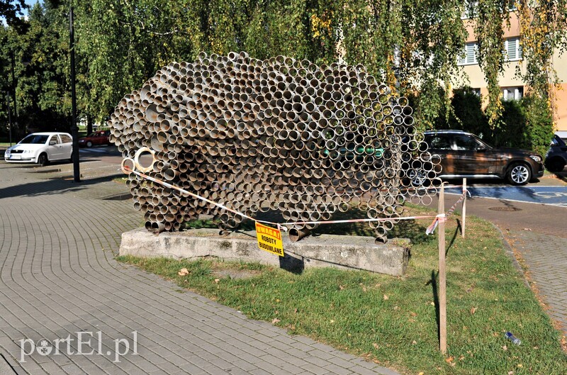 Elbląg, "Żubr" autorstwa Lecha Kunki doczeka się konserwacji