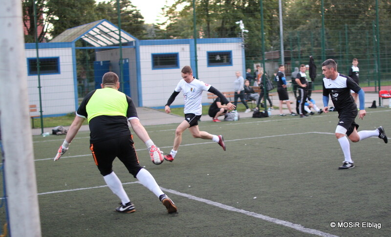 Elbląg, Powrót futbolu. Ruszyła piłkarska liga MOSiR Elbląg, Powrót futbolu. Ruszyła piłkarska liga MOSiR