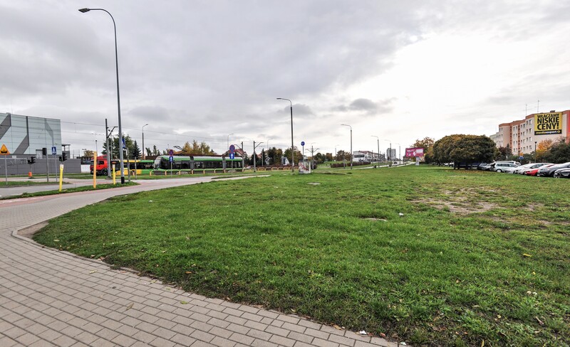 Elbląg, Na tej działce ma powstać budynek handlowo-usługowy Elbląg, Na tej działce ma powstać budynek handlowo-usługowy