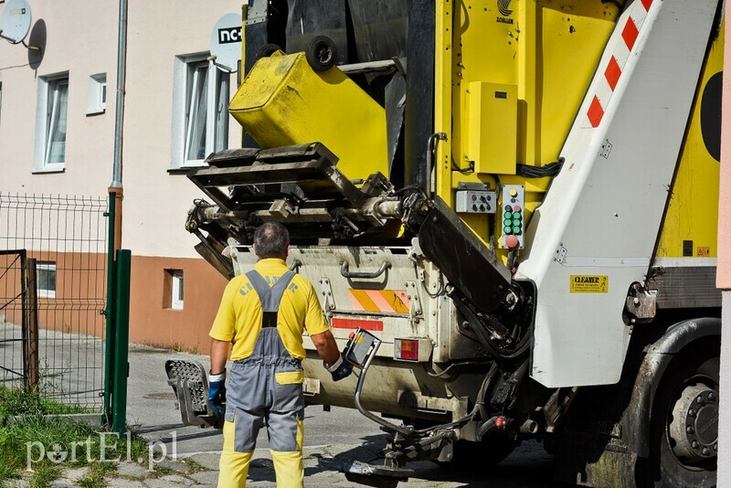 Elbląg, Kto wywiezie śmieci?