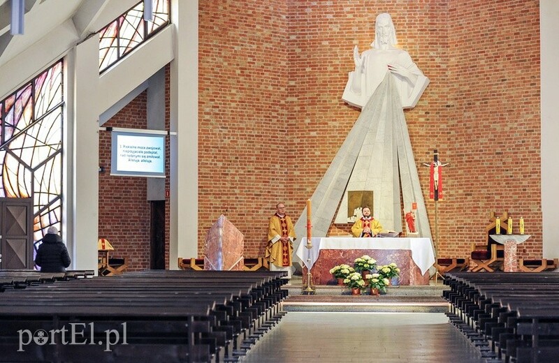 Elbląg, Diecezja elbląska: Mniej sakramentów, mniej praktykujących