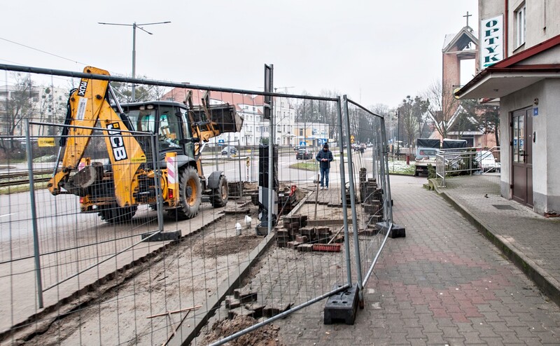 Elbląg, Jeden z pierwszych stacji ładowania powstaje przy Grobli św. Jerzego