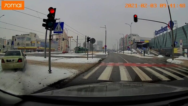 Elbląg, Uciekł po kolizji i ukrył auto na… miejscu dla osoby niepełnosprawnej