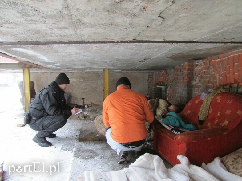 Elbląg, Pomoc osobom bezdomnym w chłodne dni