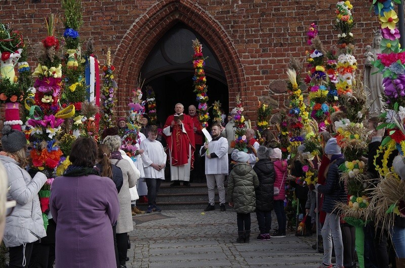 Elbląg, Dziś Niedziela Palmowa