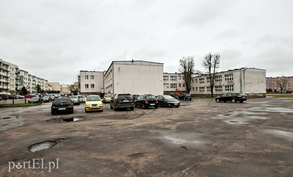 Elbląg, Czytelniczka do radnych: Spójrzcie dzieciom w oczy (Śladem publikacji) Elbląg, Czytelniczka do radnych: Spójrzcie dzieciom w oczy (Śladem publikacji)