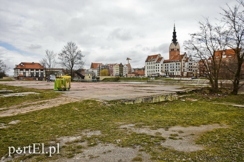 Elbląg, Na tym terenie ma powstać biurowiec Elbląg, Na tym terenie ma powstać biurowiec