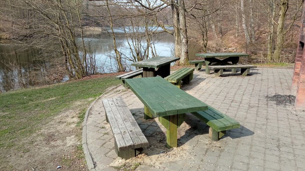 Elbląg, Na Jeleniej Dolinie postawiono nowy stół, Elbląg, Na Jeleniej Dolinie postawiono nowy stół,