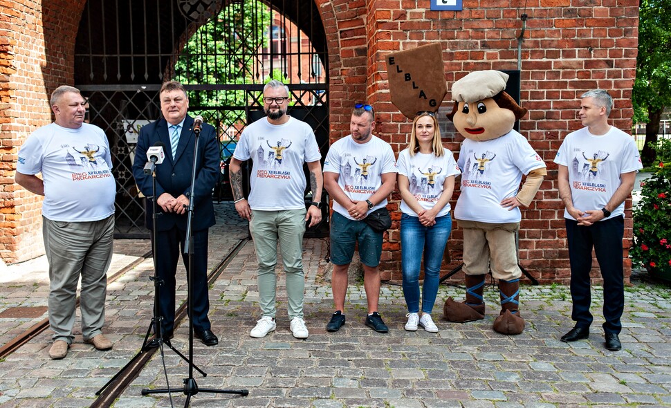 Elbląg, Weekendowe bieganie z Piekarczykiem