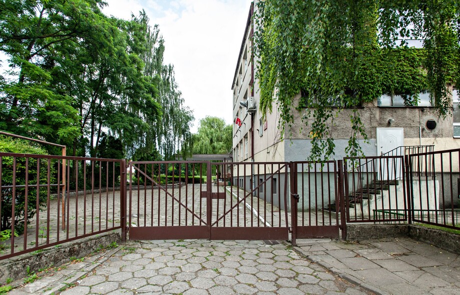 Elbląg, Czytelniczka: Dlaczego nie mogę wejść na teren szkoły? Elbląg, Czytelniczka: Dlaczego nie mogę wejść na teren szkoły?