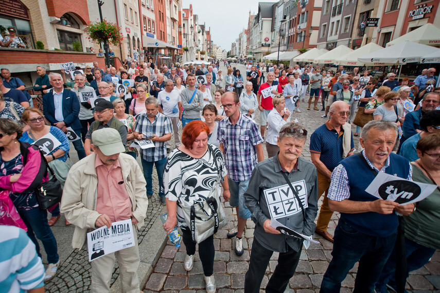 Elbląg, Elblążanie protestowali przeciwko #lexTVN Elbląg, Elblążanie protestowali przeciwko #lexTVN
