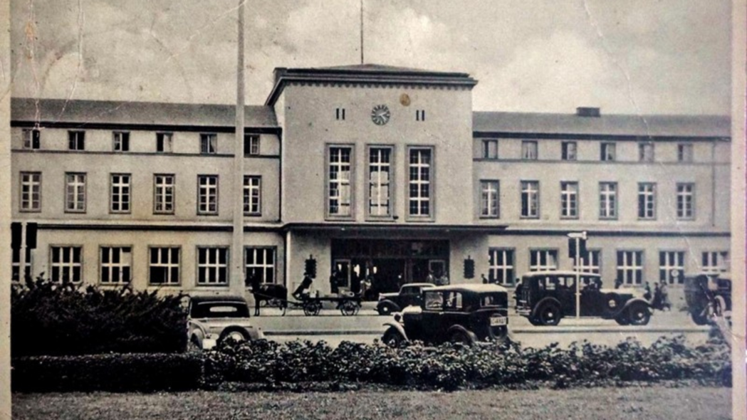 Elbląg, Budynek elbląskiego dworca dawniej