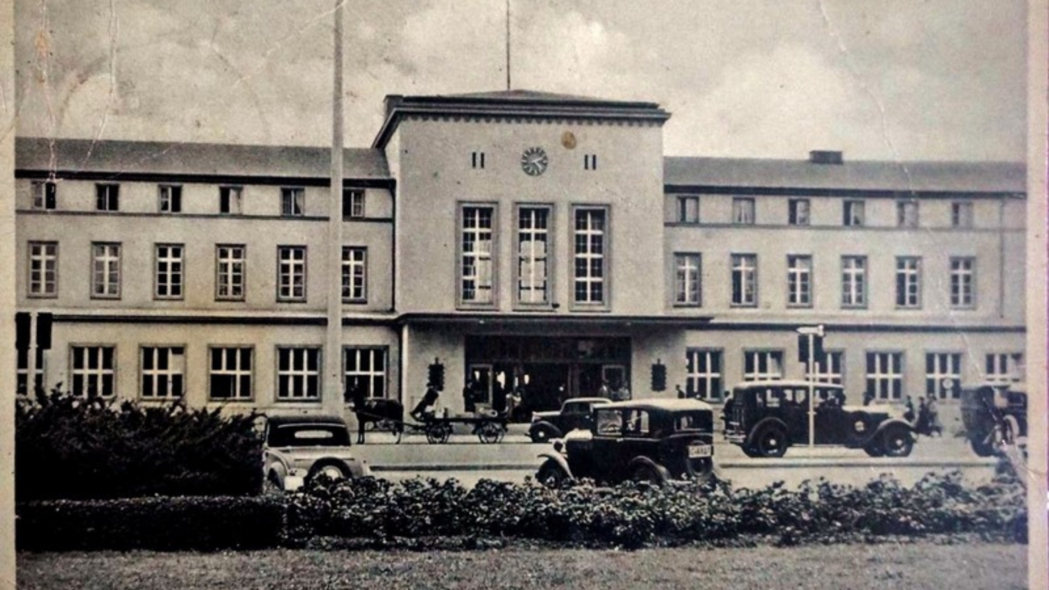 Elbląg, Budynek elbląskiego dworca dawniej Elbląg, Budynek elbląskiego dworca dawniej