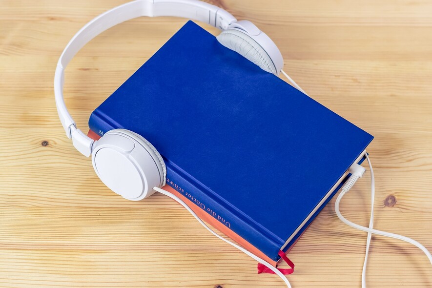 Audiobooki. Czemu warto sięgnąć po książki w formacie audio? Audiobooki. Czemu warto sięgnąć po książki w formacie audio?
