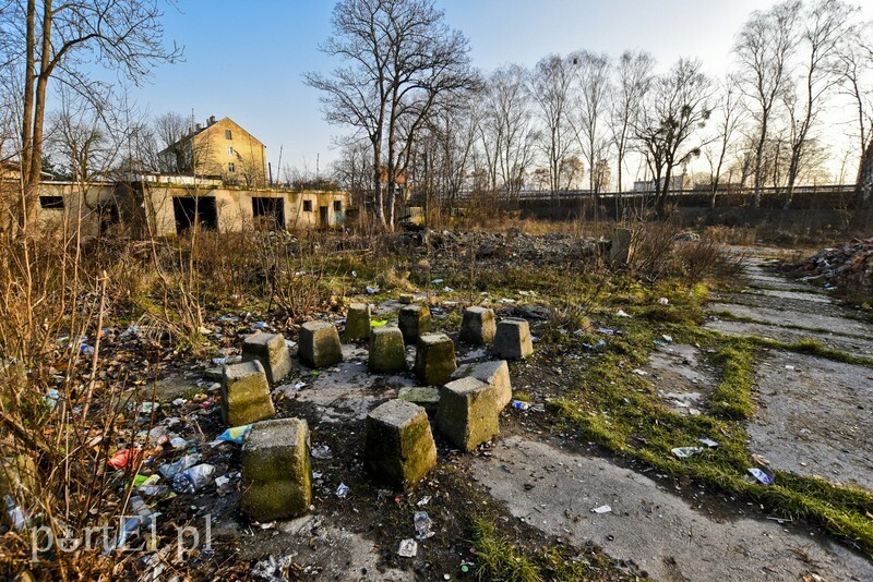 Elbląg, Działka przy ul. Tamka znajduje się blisko rzeki Elbląg