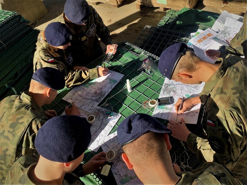 Elbląg, Szkolenie certyfikowanych wojskowych klas mundurowych z ZSB