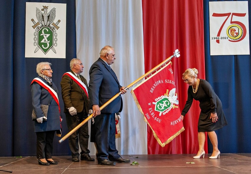 Elbląg, Szkoła branżowa otrzymała patrona - Sybiraków Elbląg, Szkoła branżowa otrzymała patrona - Sybiraków