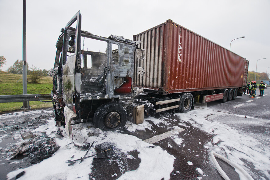 Elbląg, Ciężarówka spłonęła na S22, silnik mana eksplodował podczas jazdy
