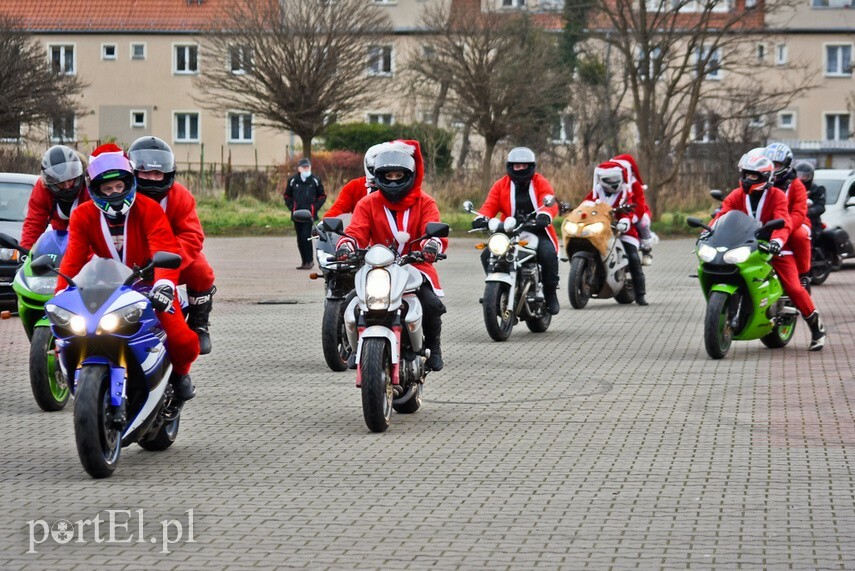 Elbląg, MotoMikołaje wyruszają na ulice Elbląga podczas zeszłorocznego finału.