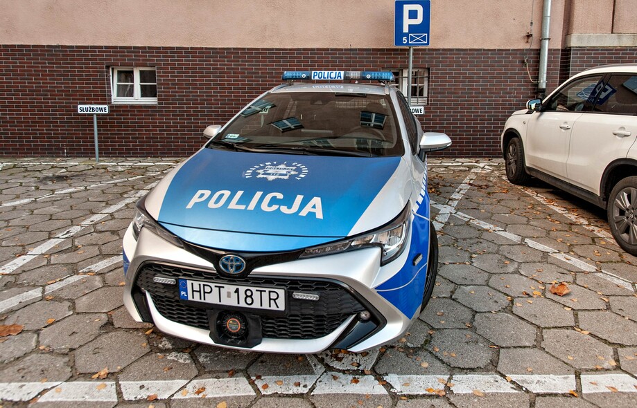 Elbląg, Nowe auto i alkomat trafiły do elbląskich policjantów