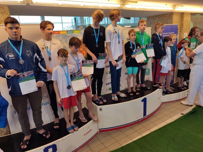Elbląg, Młodzi pływacy na podium Elbląg, Młodzi pływacy na podium
