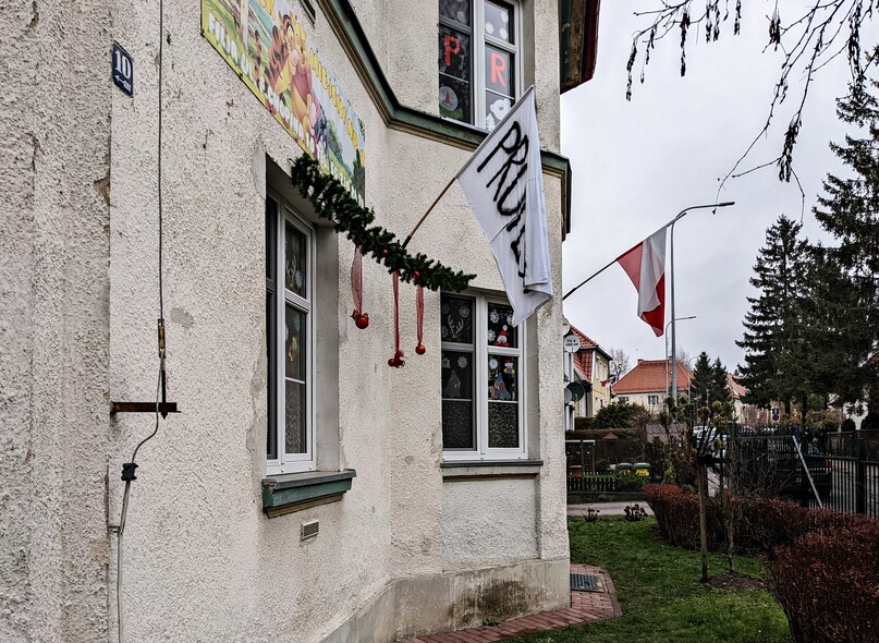 Elbląg, Budynki żłobków zostały oflagowane Elbląg, Budynki żłobków zostały oflagowane
