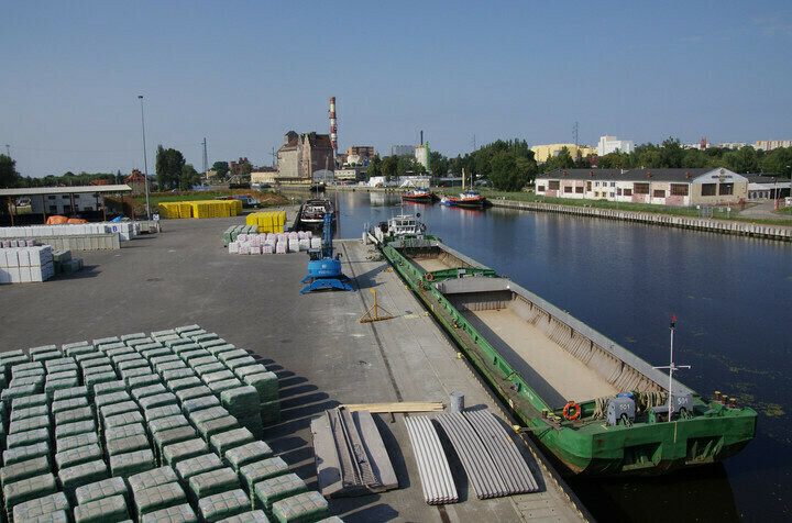 Elbląg, Port w Elblągu, (zdjęcie z konkursu Fotoreportel, autor fotomyśl)