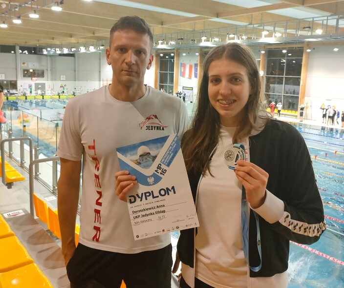 Elbląg, Srebrna żabka z „Jedynki“ Elbląg, Srebrna żabka z „Jedynki“