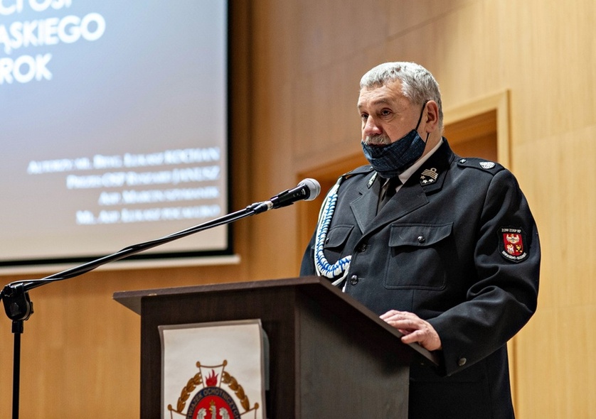 Elbląg, -  Nigdy wcześniej nie pozyskaliśmy takiej liczby sprzętu dla strażaków-ochotników jak w ostatniej pięcioletniej kadencji - mówi Ryszard Janusz, prezes powiatowego oddziału ZOSP