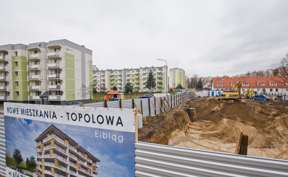 Elbląg, Kolejne mieszkania przy Topolowej Elbląg, Kolejne mieszkania przy Topolowej