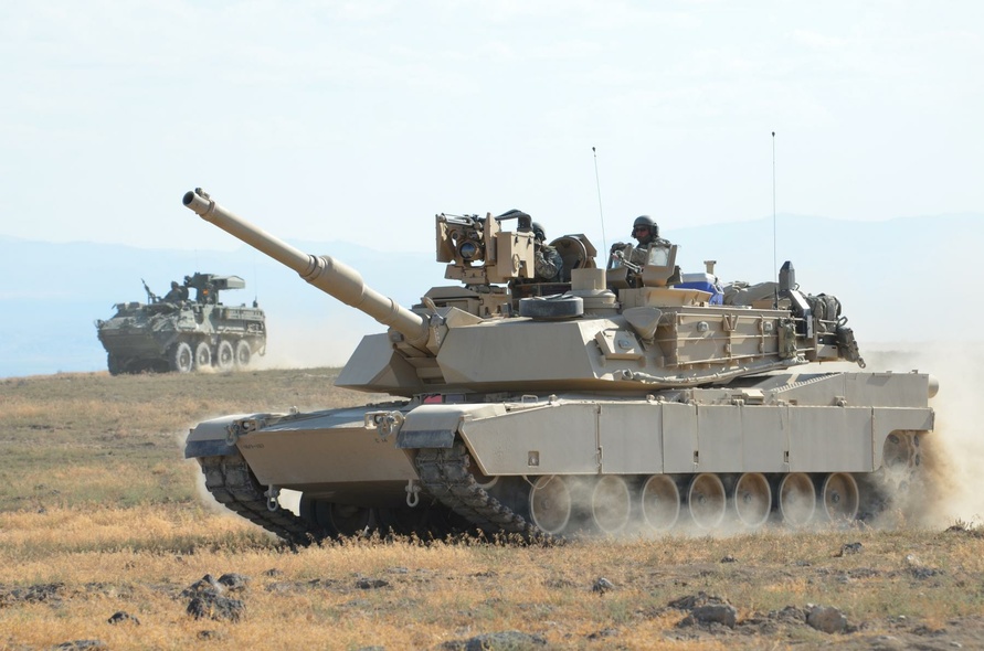 Elbląg, Czołg Abrams M1A2