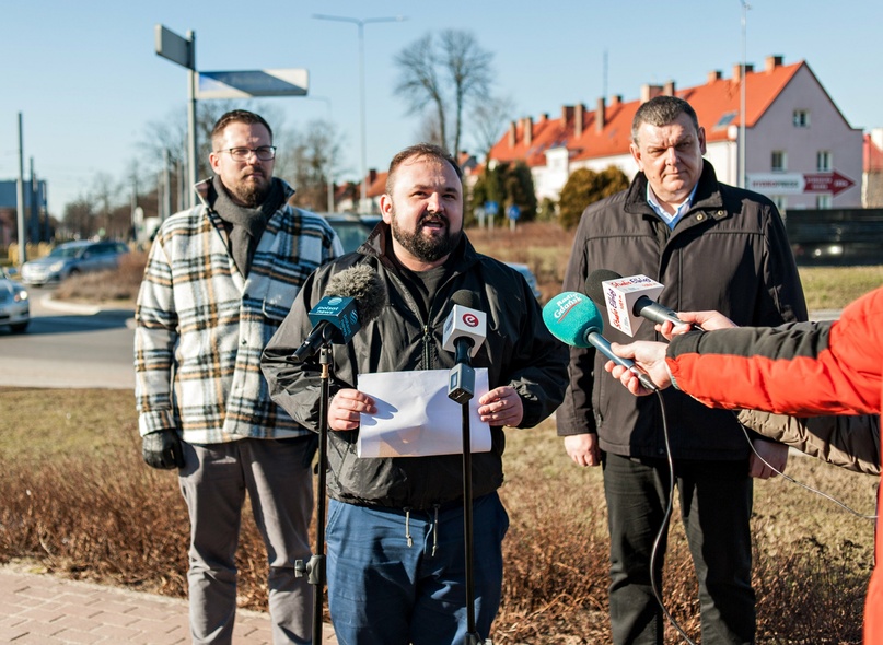 Elbląg, Spotkanie prasowe dotyczące "dekomunizacji przestrzeni miasta" Elbląg, Spotkanie prasowe dotyczące "dekomunizacji przestrzeni miasta"
