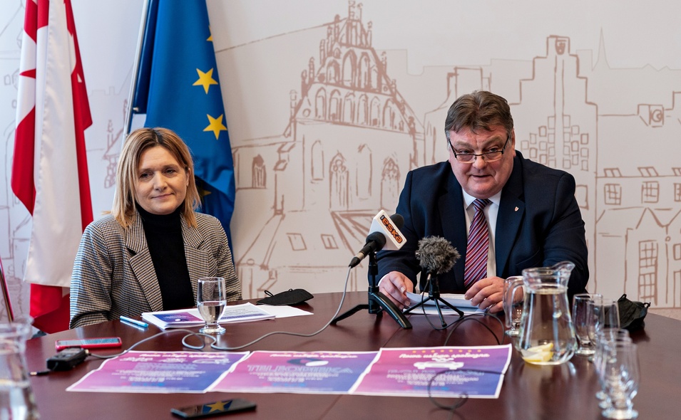 Elbląg, - Czekamy na instytucje i organizacje, które chcą za naszym pośrednictwem świadczyć usługi społeczne - mówi Beata Kulesza, dyrektor ECUS Elbląg, - Czekamy na instytucje i organizacje, które chcą za naszym pośrednictwem świadczyć usługi społeczne - mówi Beata Kulesza, dyrektor ECUS