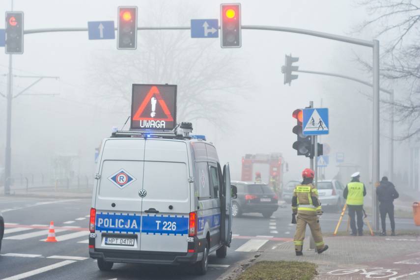 Elbląg, Kamery zostaną zamontowane m.in. na tym skrzyżowaniu. Kilka dni temu doszło tu to groźnej kolizji Elbląg, Kamery zostaną zamontowane m.in. na tym skrzyżowaniu. Kilka dni temu doszło tu to groźnej kolizji
