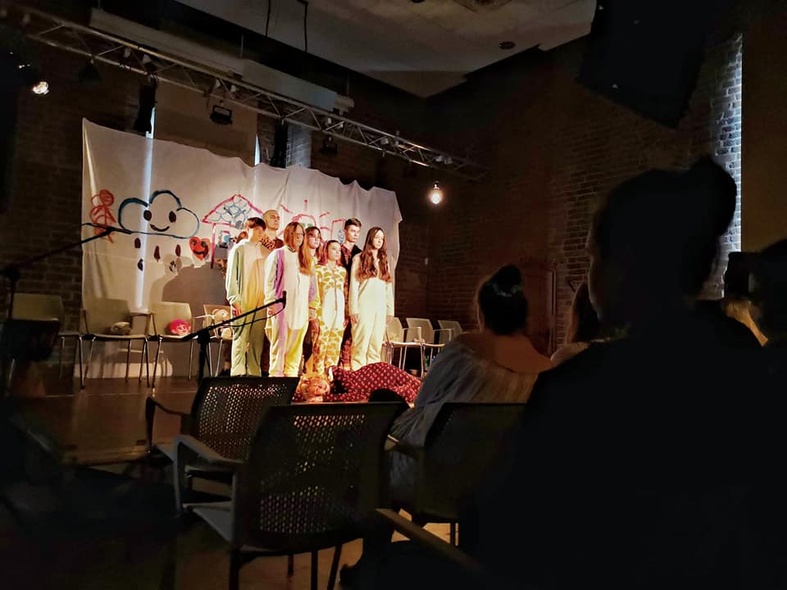 Elbląg, Do jutra - mówi Kompas Elbląg, Do jutra - mówi Kompas