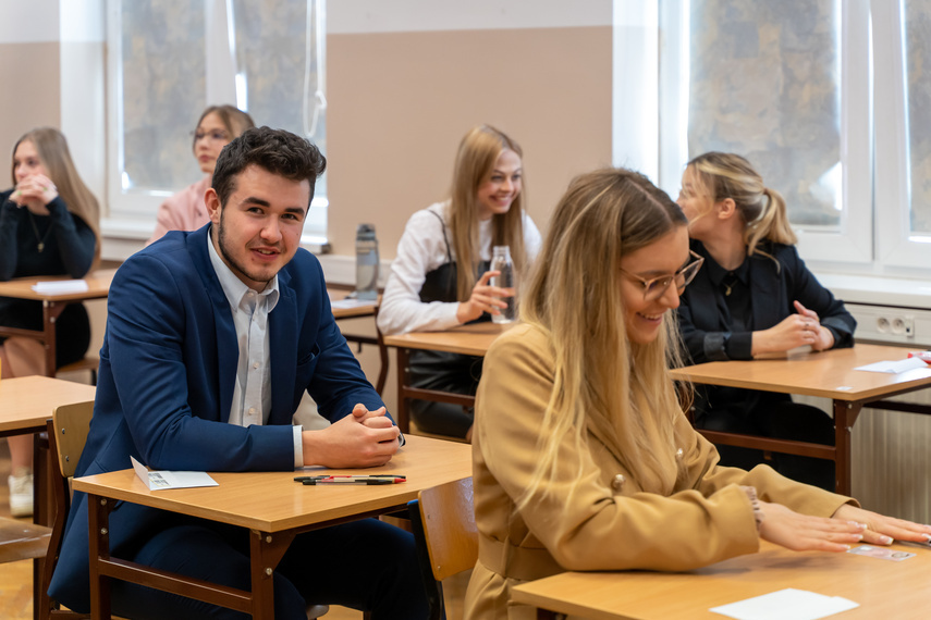 Elbląg, Maturzyści przed egzaminem z języka polskiego