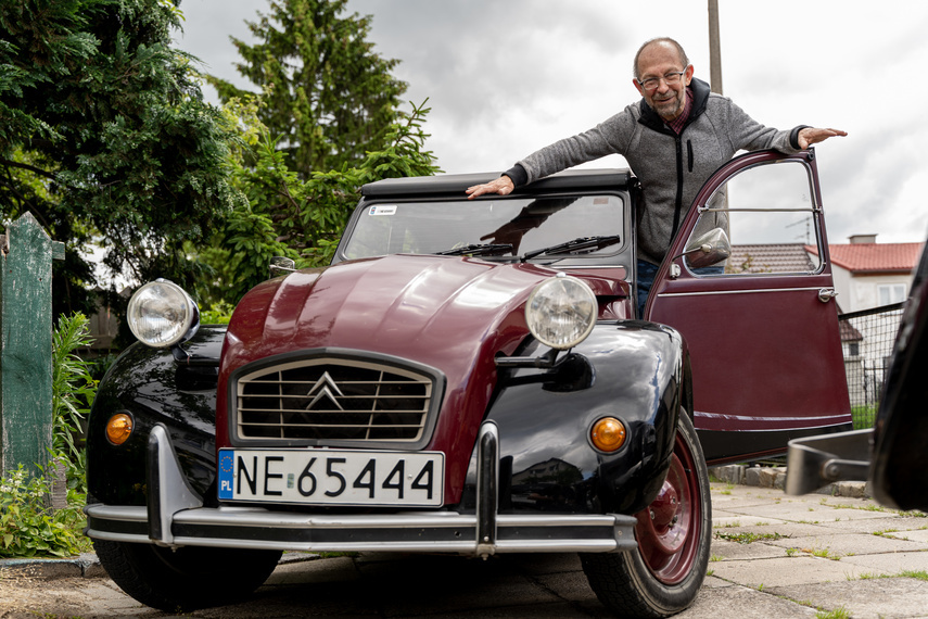 Elbląg, Andrzej Rybicki i Citroen 2CV Chewrolet Elbląg, Andrzej Rybicki i Citroen 2CV Chewrolet