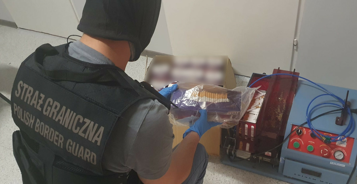 Elbląg, Wykopali na działce narkotyki, wpadli w ręce strażników granicznych Elbląg, Wykopali na działce narkotyki, wpadli w ręce strażników granicznych