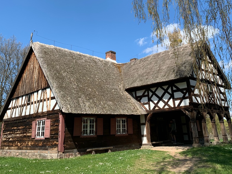 Elbląg, Podróż do przeszłości, czyli skansen w Olsztynku (Na spacer z portElem, odc. 9) Elbląg, Podróż do przeszłości, czyli skansen w Olsztynku (Na spacer z portElem, odc. 9)