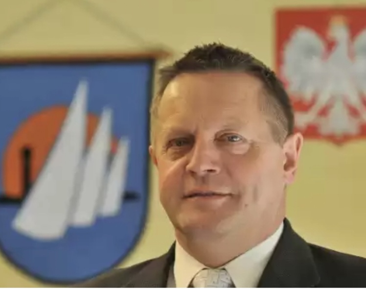 Elbląg, Adam Ostrowski, nowy burmistrz Krynicy Morskiej