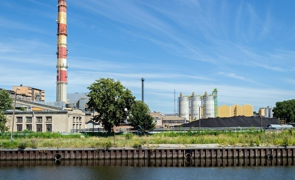 Elbląg, Węgiel składowany na placu Energi Kogeneracja Elbląg, Węgiel składowany na placu Energi Kogeneracja