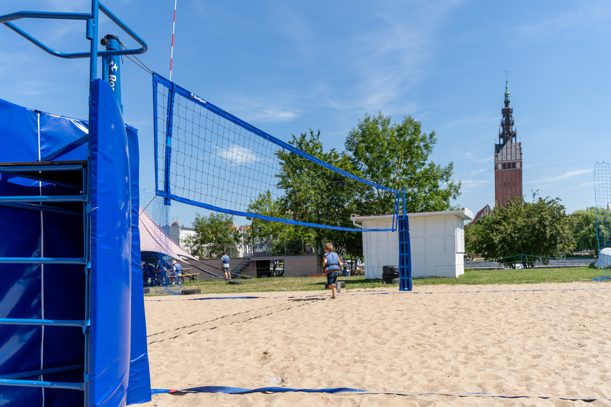 Elbląg, Turniej siatkówki plażowej i trening z mistrzem nad rzeką Elbląg, Turniej siatkówki plażowej i trening z mistrzem nad rzeką