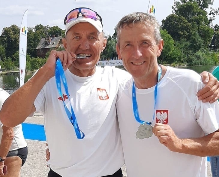 Elbląg, Ryszard Białkowski (z lewej) i Miroslaw Kreczman z medalami Mistrzostw Świata Elbląg, Ryszard Białkowski (z lewej) i Miroslaw Kreczman z medalami Mistrzostw Świata