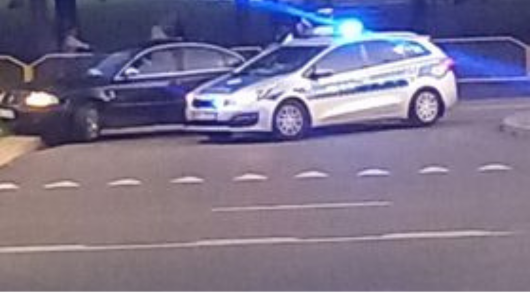 Elbląg, Kierowca został zatrzymany po policyjnym pościgu, Elbląg, Kierowca został zatrzymany po policyjnym pościgu,