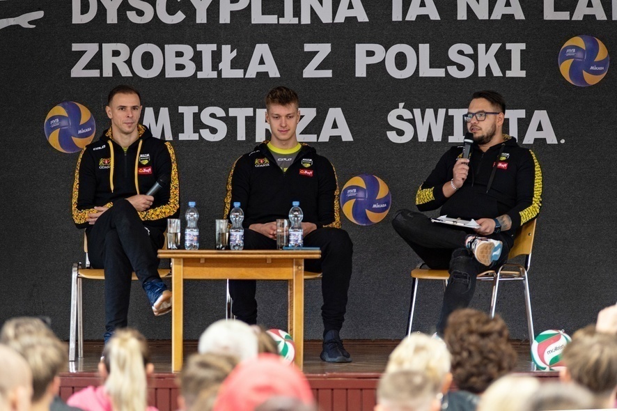 Elbląg, Spotkanie z siatkarskimi mistrzami Elbląg, Spotkanie z siatkarskimi mistrzami