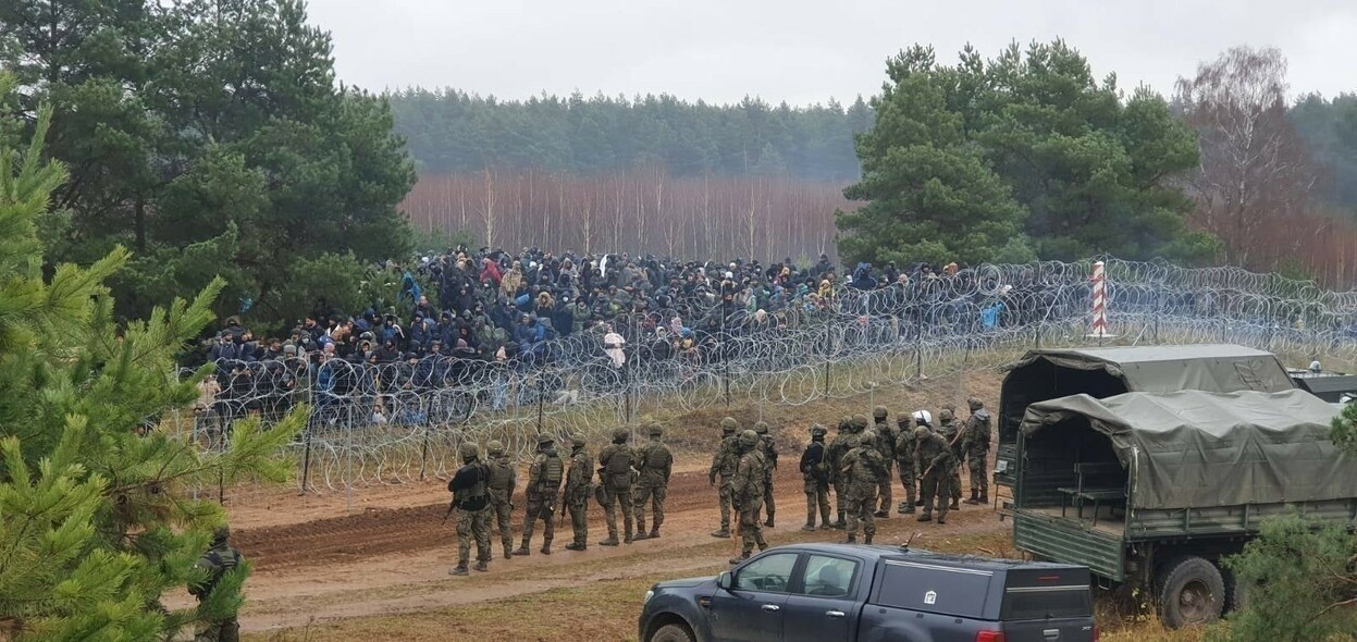 Elbląg, Granica polsko-białoruska w listopadzie 2021 roku. Wg analityków może się powtórzyć na granicy Polski z Kaliningradem,