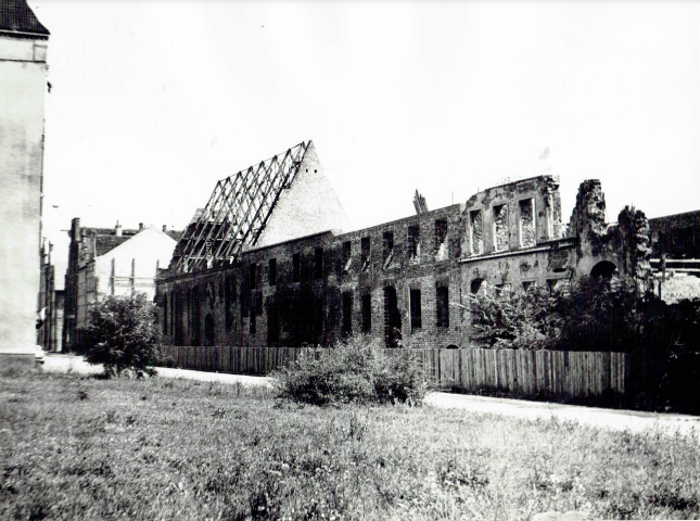 Elbląg, W okolicach Wigilijnej (Elbląskie Archiwum Foto)