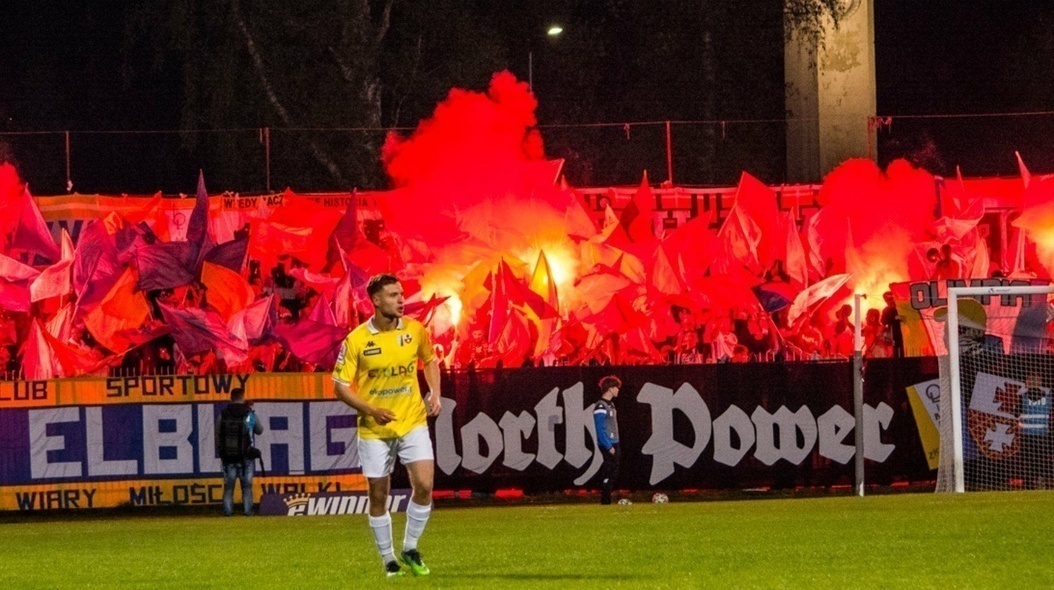 Elbląg, Kibice Olimpii zorganizowali zrzutkę na oprawę meczów Elbląg, Kibice Olimpii zorganizowali zrzutkę na oprawę meczów